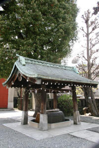氷川神社手水舎−2