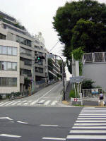 鳥居坂