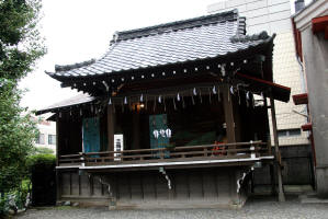 神楽殿−1